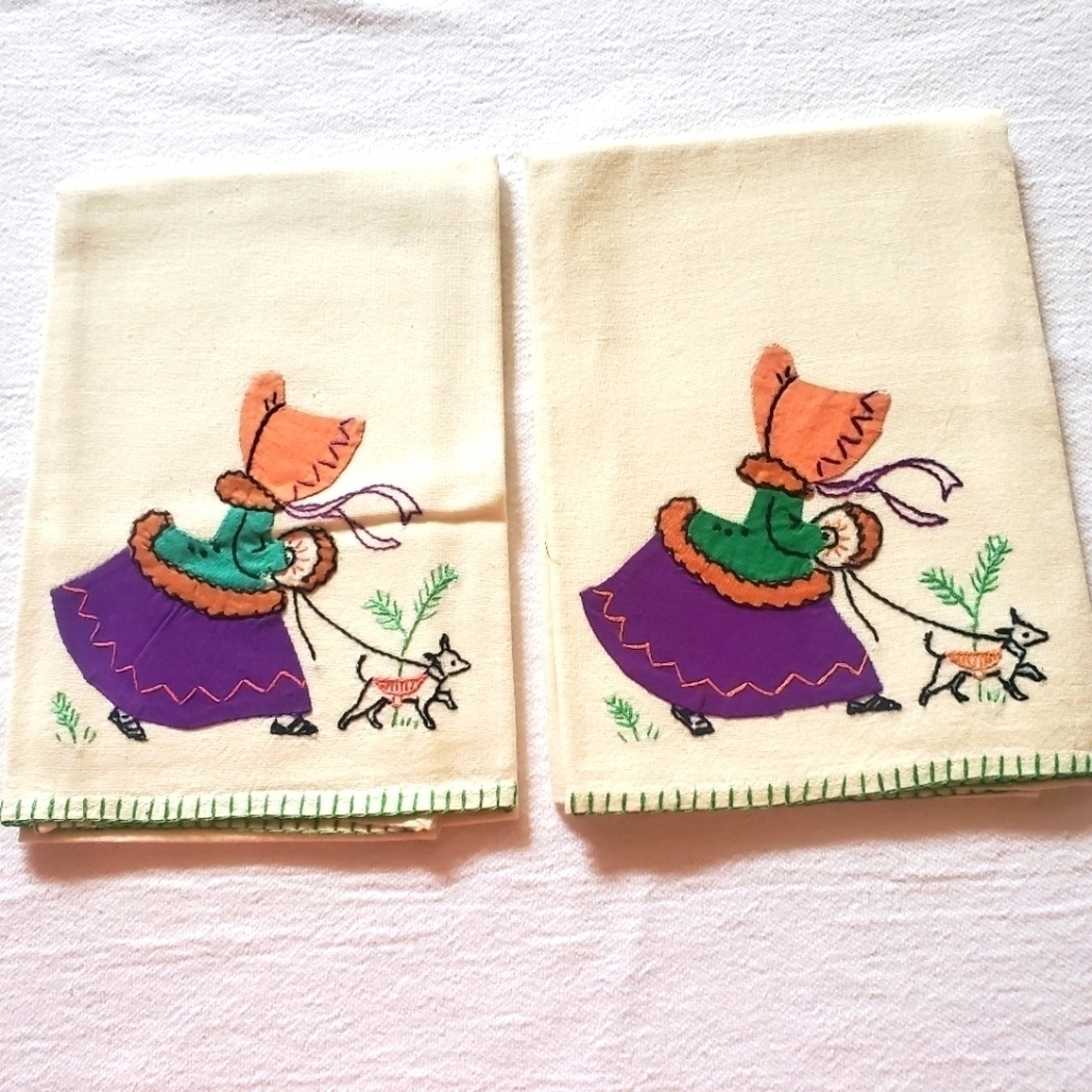 Vintage Handmade Embroidered Purple‎ Skirts Set of 2 Amish Tea Towels